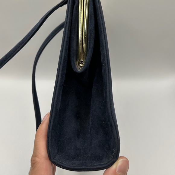 Cabrelli⎪Navy Blue Suede Crossbody Bag - Picture 5 of 9